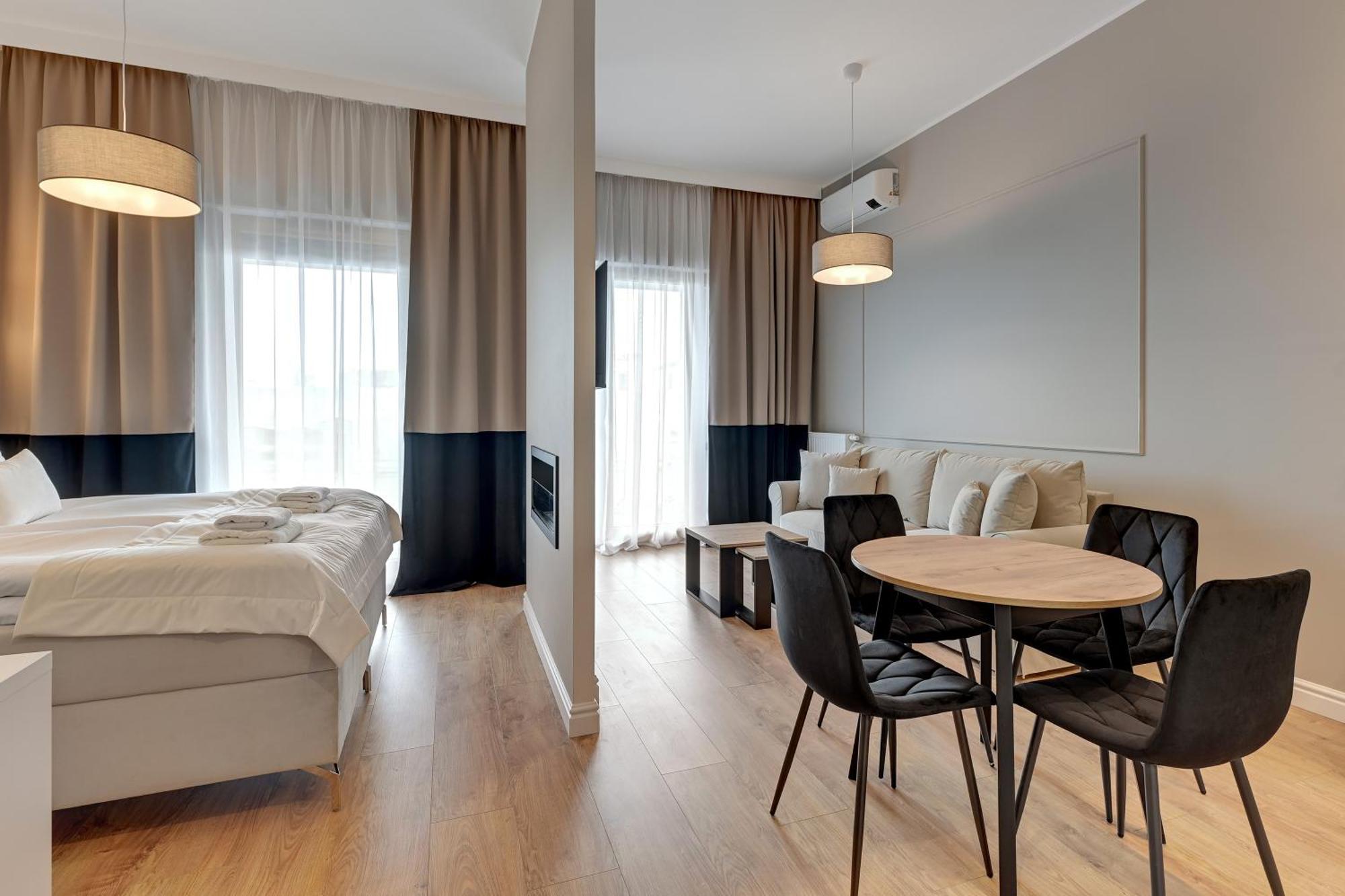 Nadmotlawie Estate Gym, Sauna & Parking By Downtown Apartments Gdansk Ngoại thất bức ảnh