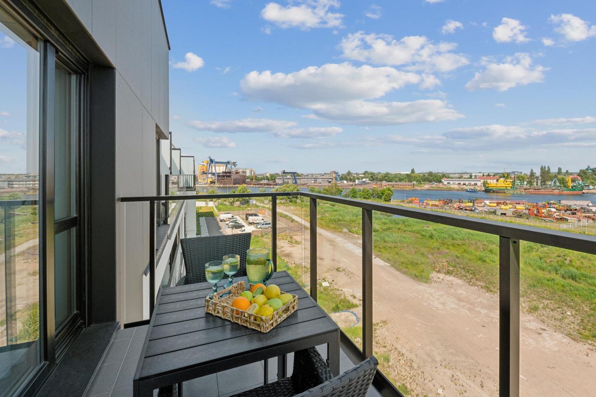 Nadmotlawie Estate Gym, Sauna & Parking By Downtown Apartments Gdansk Ngoại thất bức ảnh