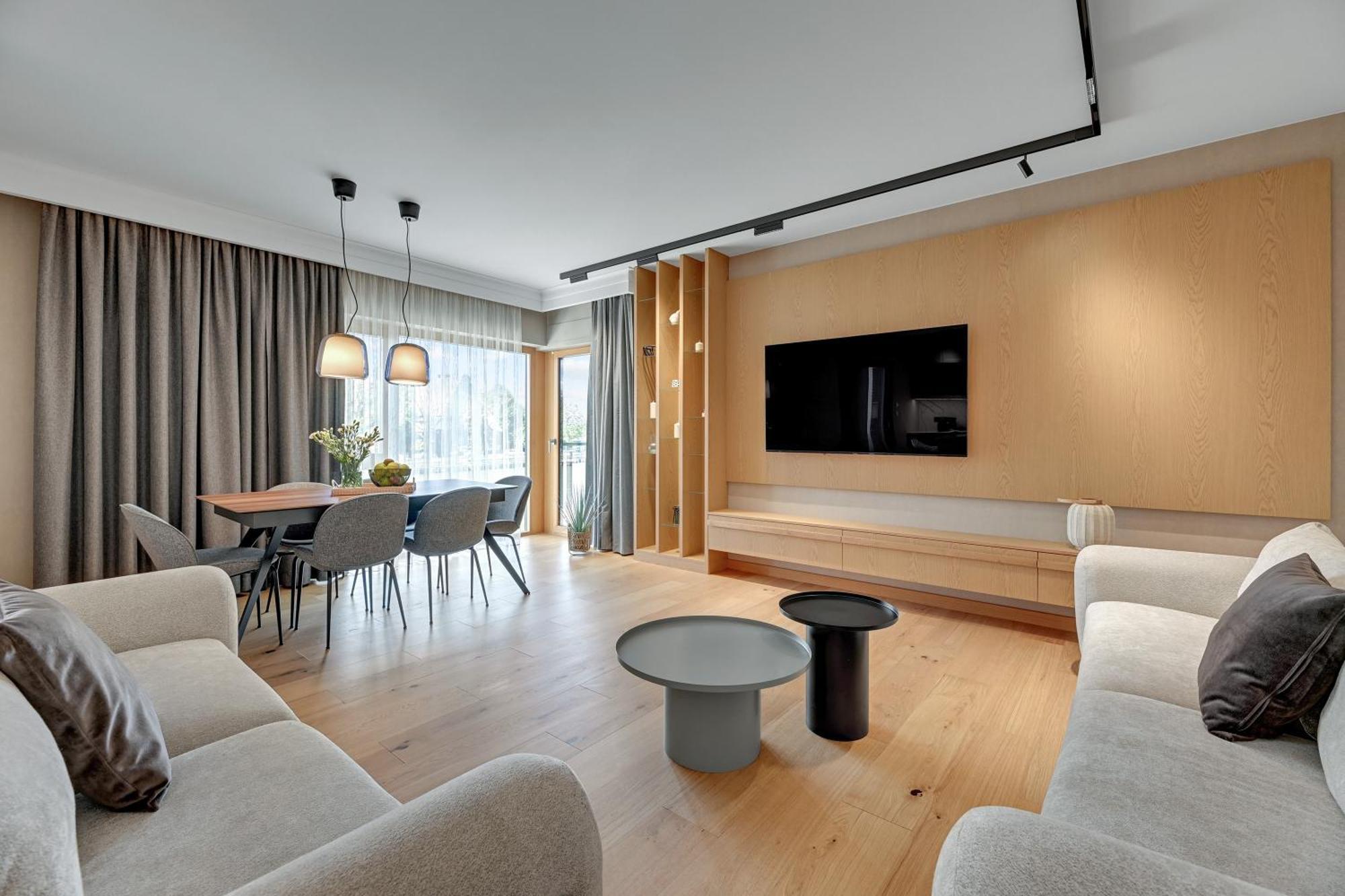 Nadmotlawie Estate Gym, Sauna & Parking By Downtown Apartments Gdansk Ngoại thất bức ảnh